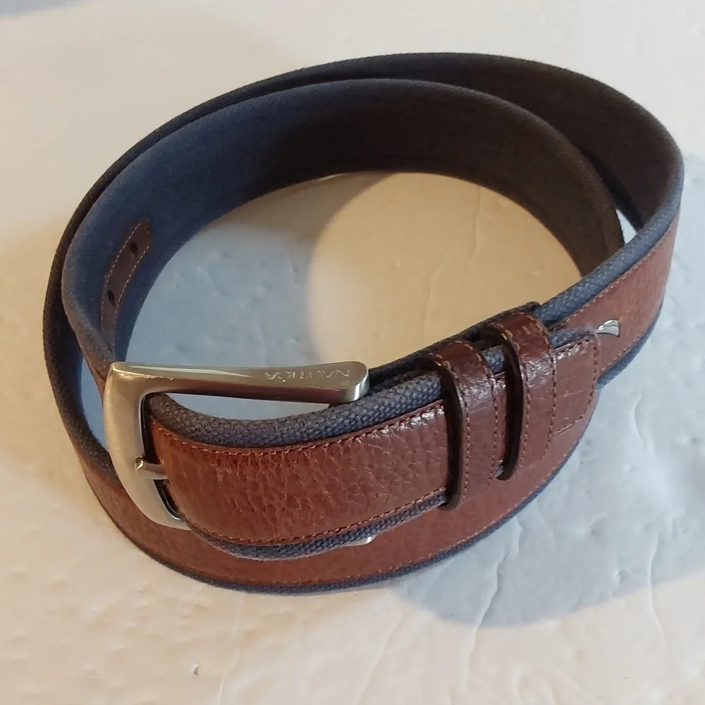 Nautica Mens Brown leather / dark Navy Dress Belt Dual color silver tone Sz.38